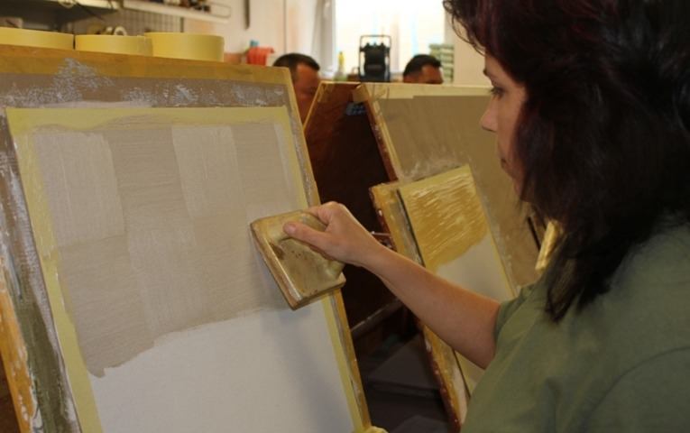 Aplikačné školenia nanášania dizajnérskych omietok a farieb ARTHE